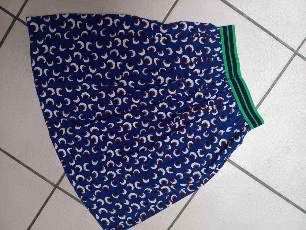 Jupe en soie Vêtements