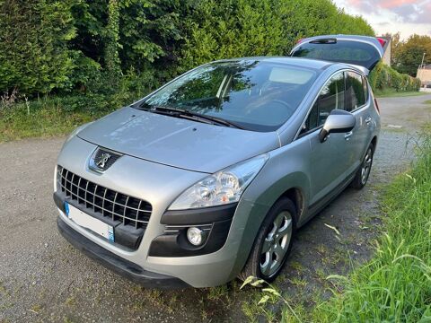 Peugeot 3008 1.6 HDi 16V 110ch FAP BMP6 BLUE LION Bus