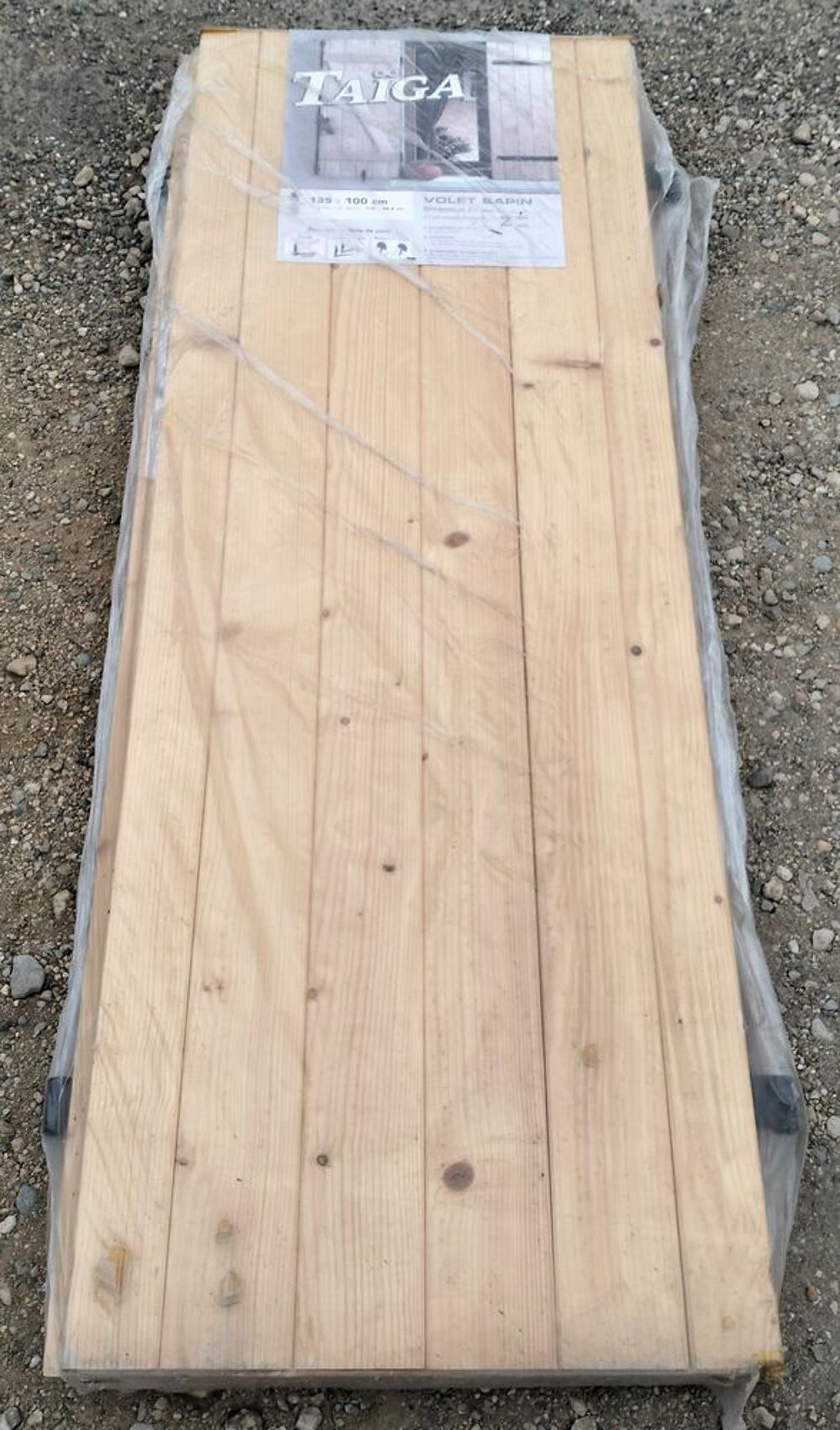 volet bois sapin 2 vantaux 135 x 100 cm ep 27 mm Bricolage