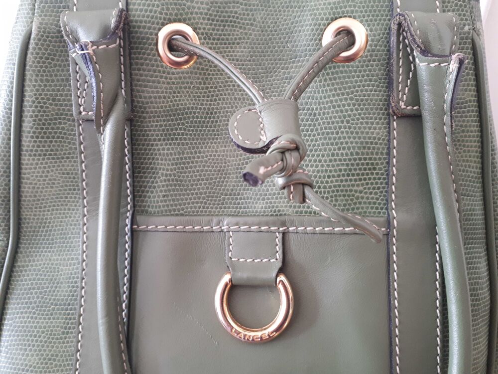 Sac seau LANCEL avec sa trousse assortie Maroquinerie