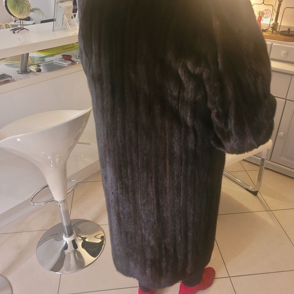 Veste laine Ir&egrave;ne Van Ryb / Capeline fourrure 1960 Vêtements