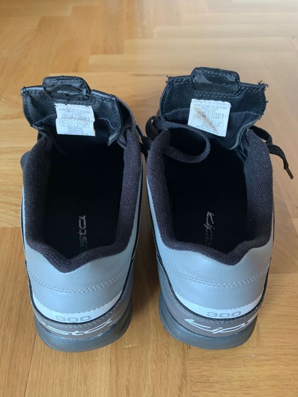 Homme, Chaussures KIPSTA 300, crampons, P.42, Bon &eacute;tat Chaussures