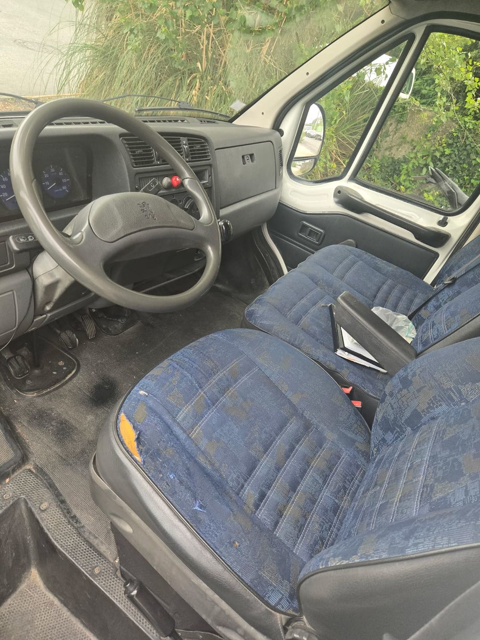 Peugeot Boxer BOXER VITRE 270 CS 2.5 D 9m3 2001 occasion Tarnos 40220
