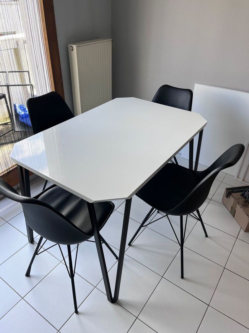 Table de cuisine &amp; chaise Meubles