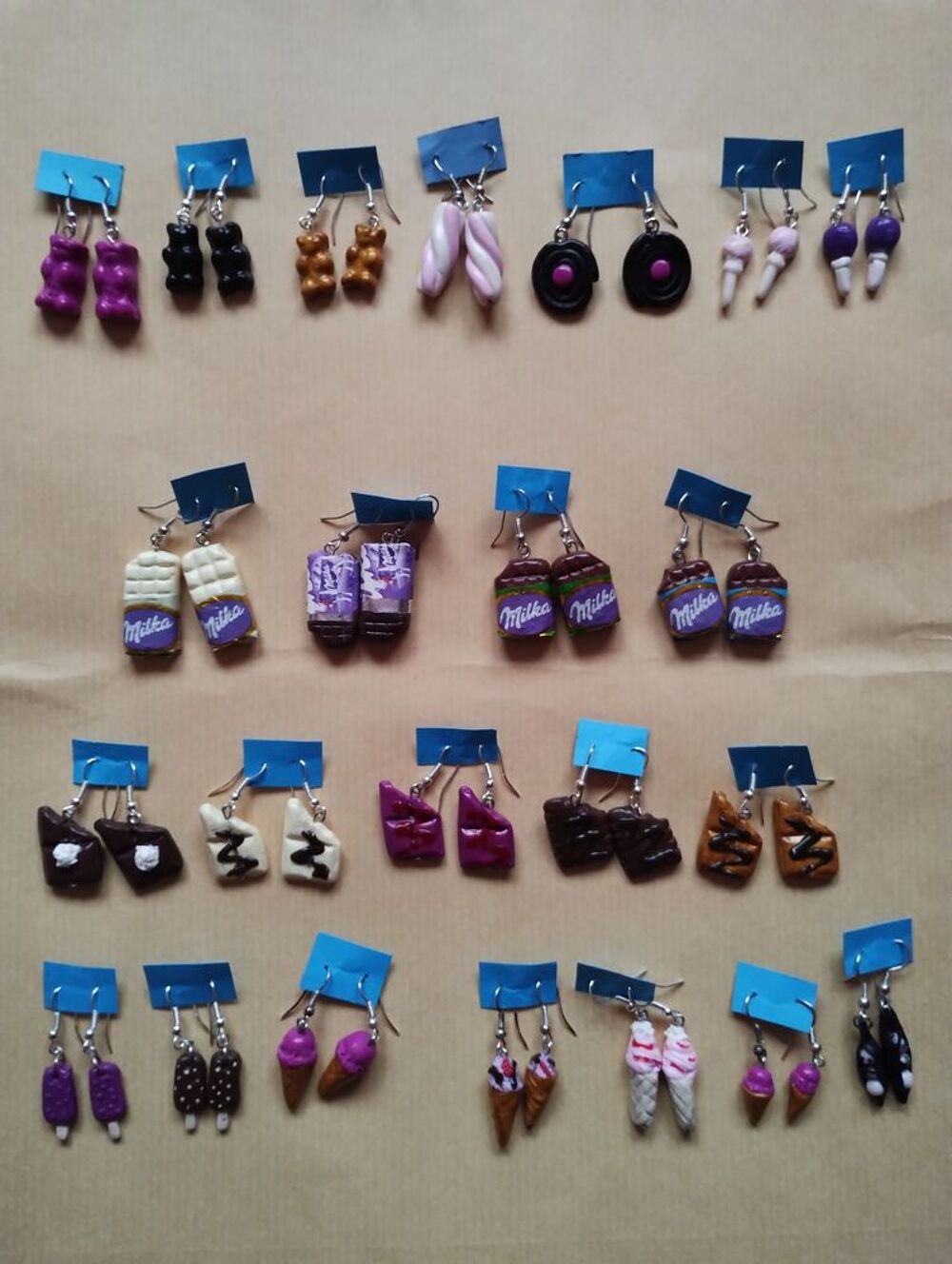Boucles d'oreilles en p&acirc;te Fimo originales divers motifs Bijoux et montres