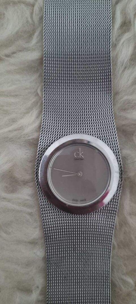 Montre Calvin Klein 40 Saint-Germain-en-Laye (78)