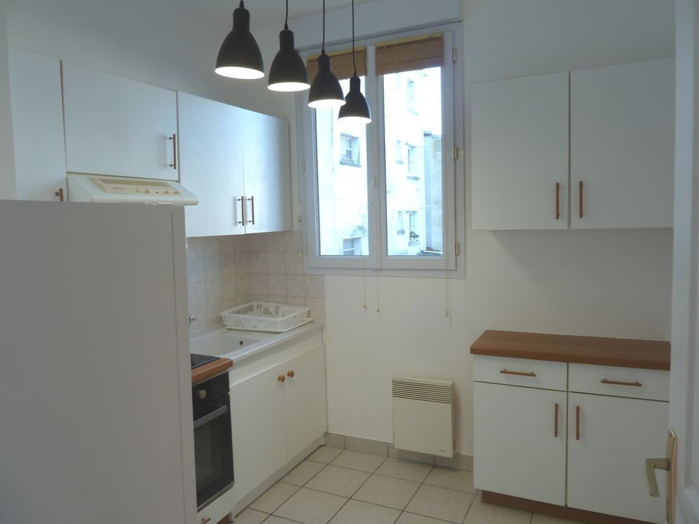 Location Appartement APPARTEMENT T3 / HYPER CENTRE  / AVEC BALCON ET PARKING Saint-nazaire