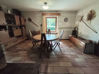  Maison  vendre 9 pices 270 m