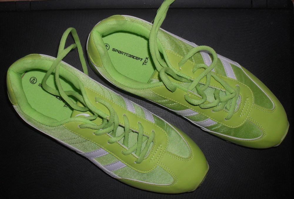Basket de couleur vert pomme taille 40 NEUVES Chaussures