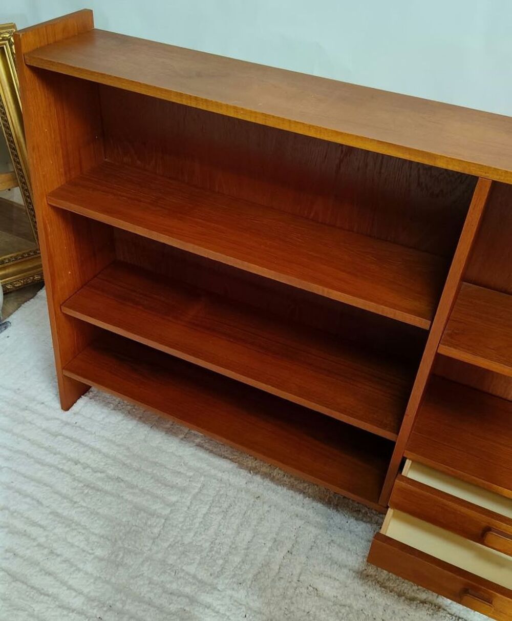 Biblioth&egrave;que basse Vintage Scandinave en teck, ann&eacute;es 1960 Meubles