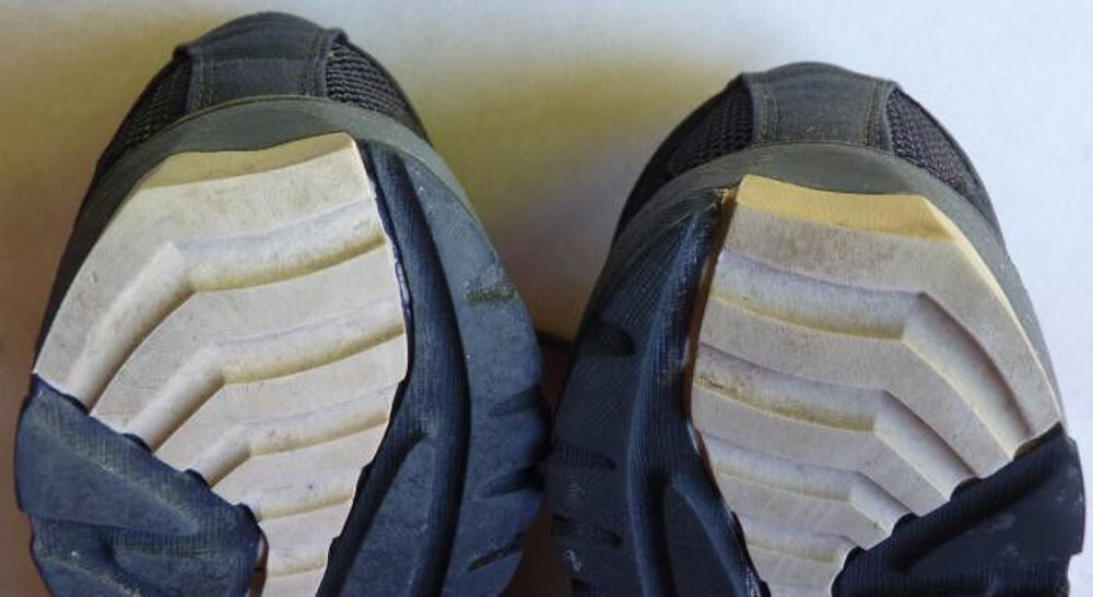 Baskets Quechua pointure 48 Chaussures