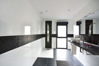  Maison à louer 4 pièces 80 m²