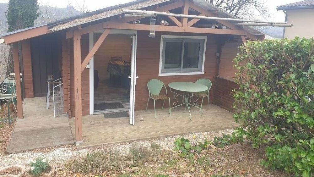   petit chalet tout équipé ,meublé Midi-Pyrénées, Ambialet (81430)