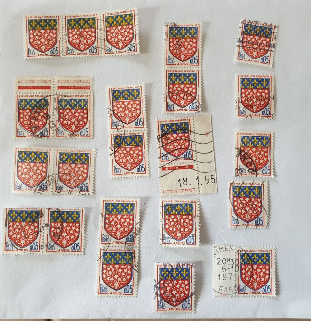 Timbre france armoiries Amiens oblit&eacute;r&eacute; 1962 - lot 0.39 eur 
