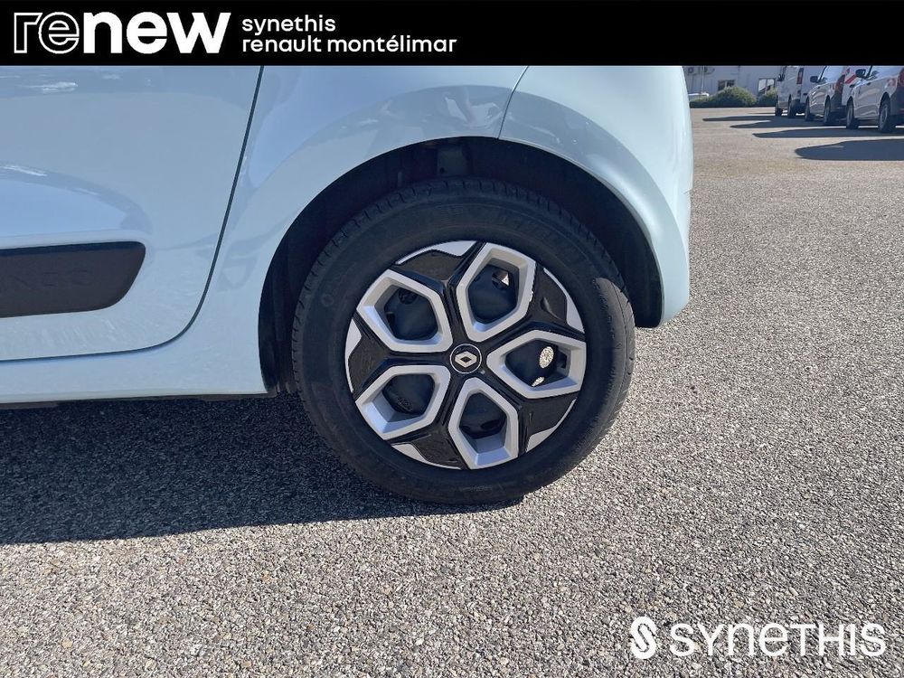 Twingo III E-Tech Equilibre 2023 occasion 26200 Mont&eacute;limar