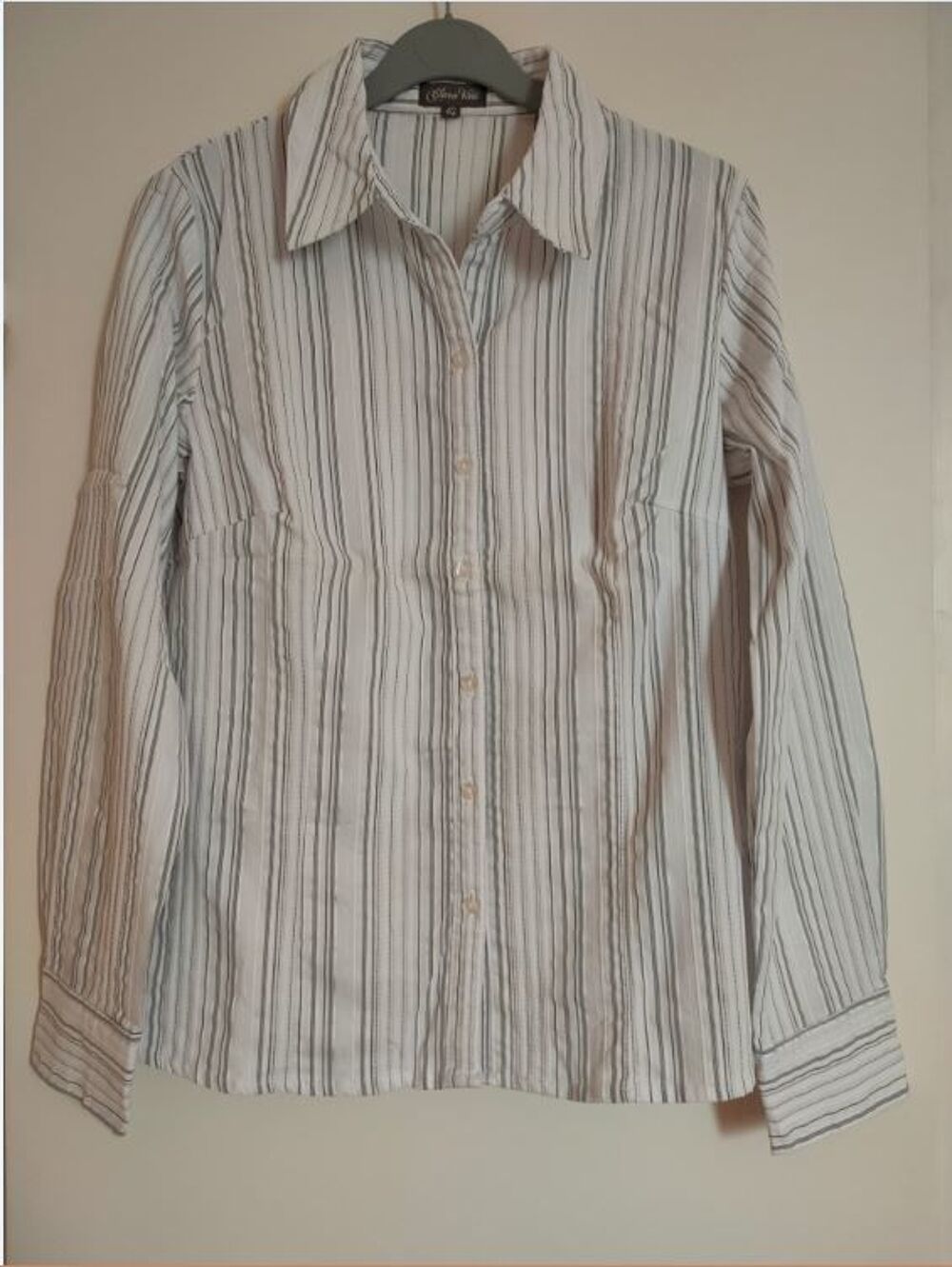 Chemisier blanc rayures gris argent&eacute; "Clara Vitti" T42 Vêtements