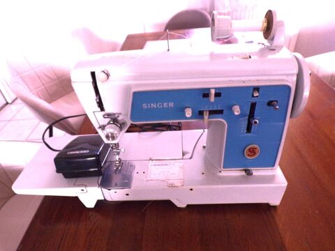 Machine � coudre SINGER 70 Caudan (56)