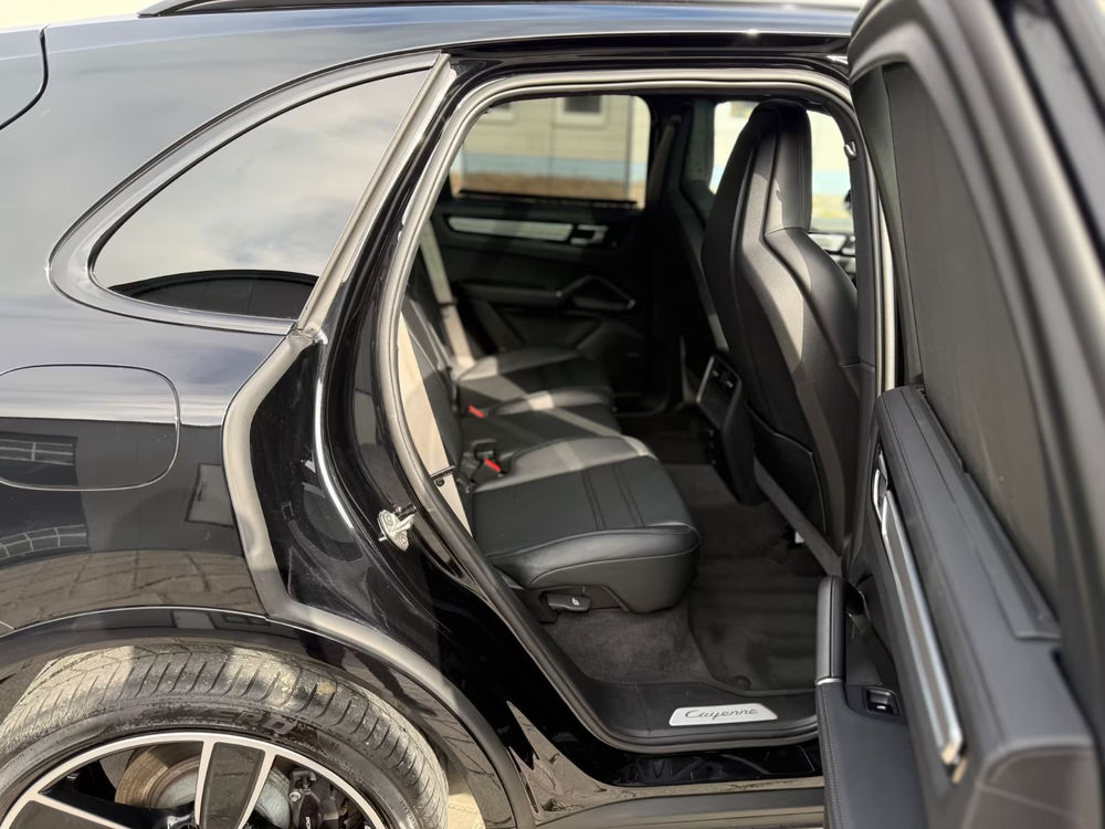 Cayenne E-Hybrid 3.0 V6 462 ch Tiptronic BVA Platinum Edition 2022 occasion 75001 Paris
