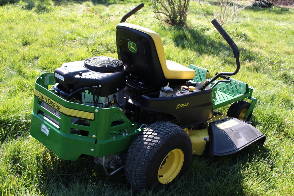 Tondeuses &agrave; rayon de braquage z&eacute;ro Jardin