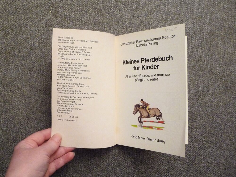 Kleines Pferdebuch f&uuml;r Kinder-Christopher Rawson-Ravensburge Livres et BD