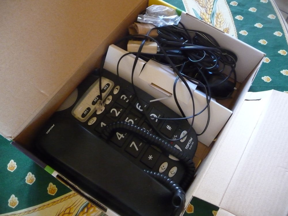t&eacute;l&eacute;phones (ligne fixe)........... Tlphones et tablettes