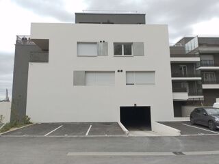  Parking / Garage � louer 13 m�