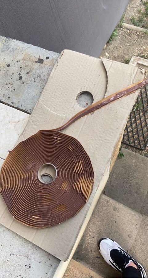  mastic acajou en bande pr�form�e   pour vitrage ou autre 95 Gap (05)