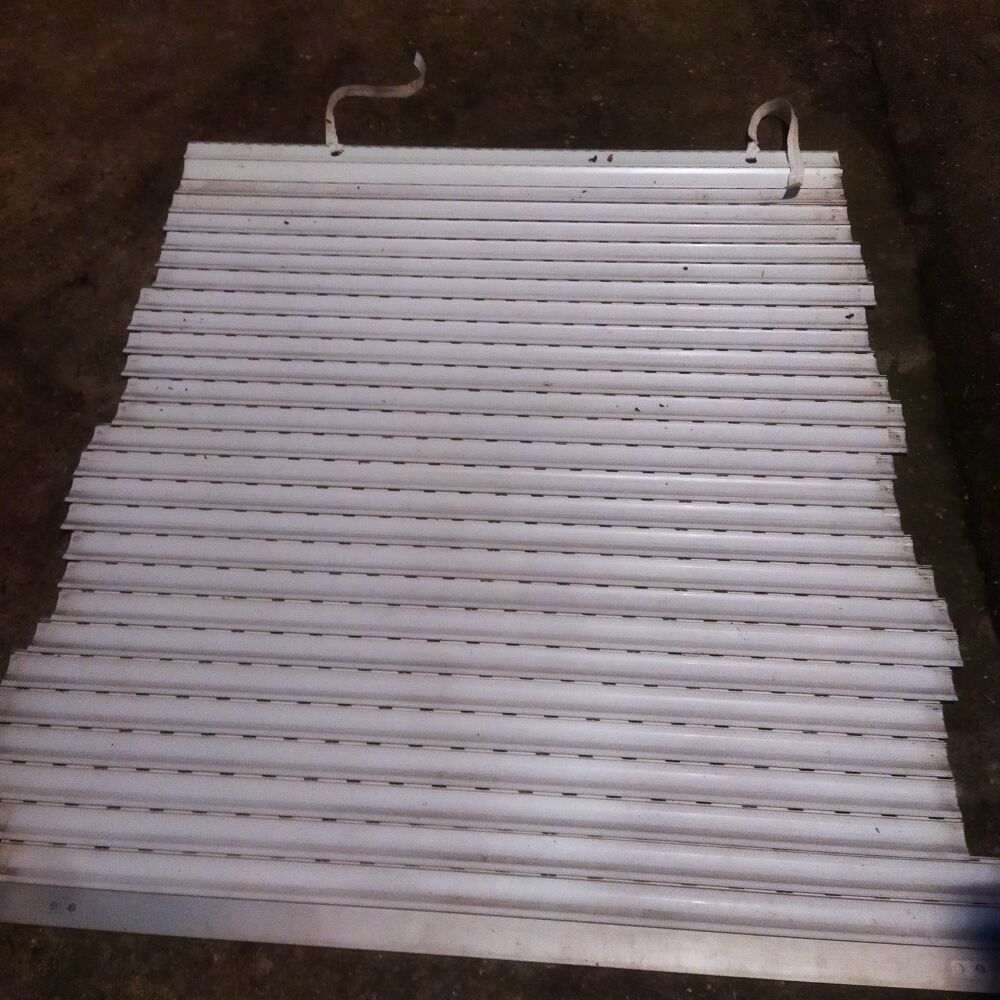 Tablier PVC volet roulant h:125 x Larg:108cm N&deg;39 Bricolage