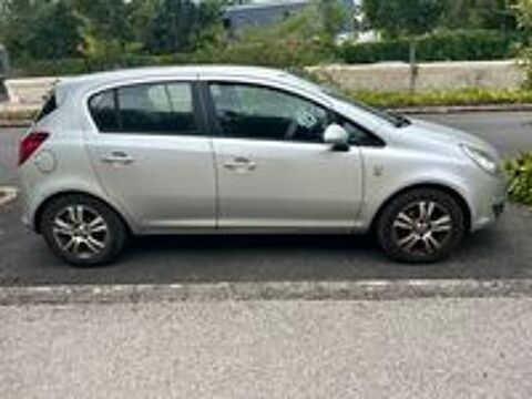 Corsa 1.3 CDTI - 95 FAP EcoFlex 111 2010 occasion 37540 Saint-Cyr-sur-Loire