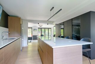  Maison � vendre 8 pi�ces 351 m�