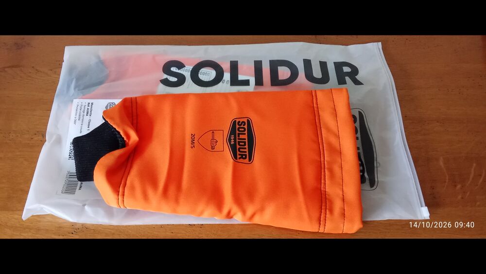PROTEGE TIBIAS + MANCHETTE ANTI COUPURE Bricolage
