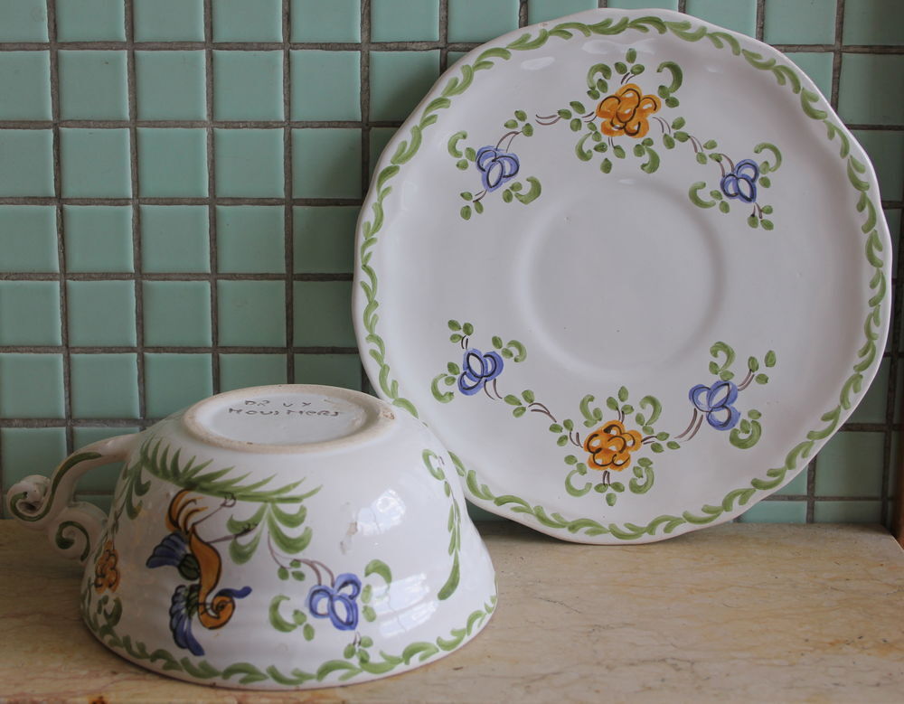 Tasse &agrave; Chocolat ou Th&eacute; MOUSTIERS Cuisine