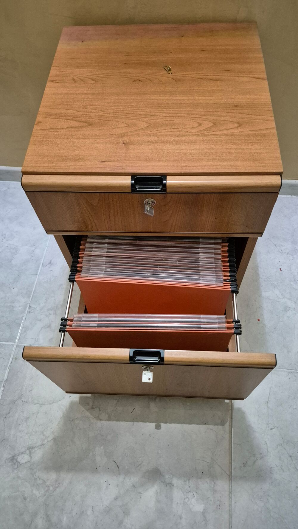 Meuble de bureau &agrave; tiroirs Meubles