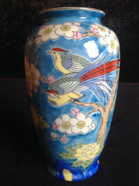 VASE EN PORCELAINE DE CHINE PEINT MAIN SIGNÉ Envoi Possible 89 Trégunc (29)