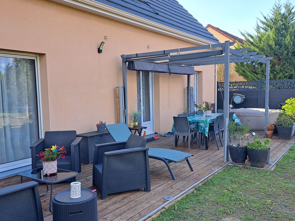 Vente Maison Maison de 125 m2 à FUSSY 18 Fussy
