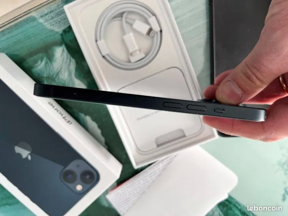 Iphone 13 Téléphones et tablettes
