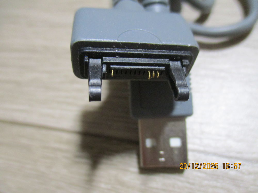 Cable de sony ericsson 
Téléphones et tablettes