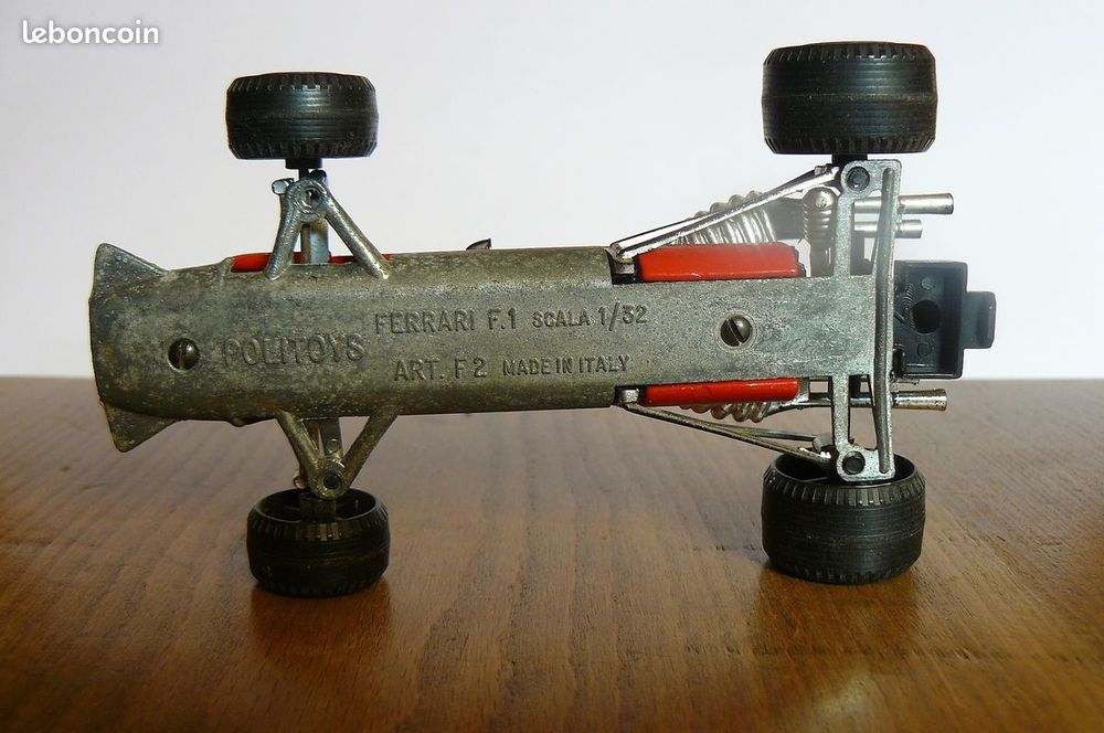FERRARI F1 - Politoys - &eacute;ch. 1/32e ART. F2 - Made in Italy Jeux / jouets