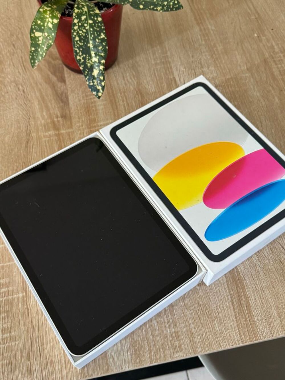 IPad 10 64 GO tr&egrave;s bon &eacute;tat Tlphones et tablettes
