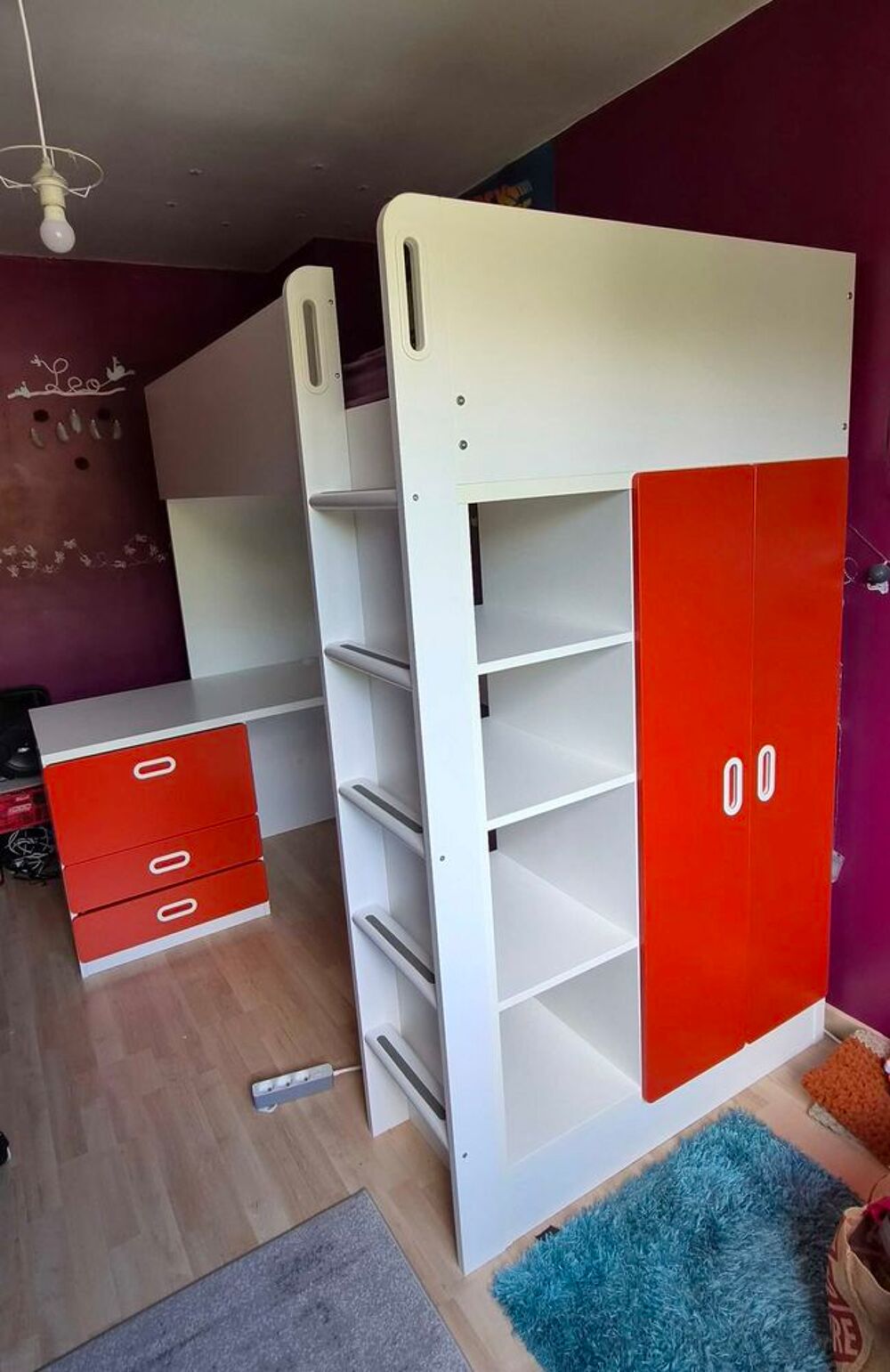 lit mezzanine avec bureau et penderie int&eacute;gr&eacute;e Meubles