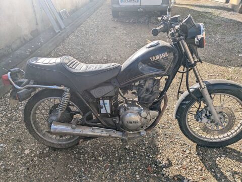 moto Yamaha SR 125 ann�e 1995 500 Escanecrabe (31)