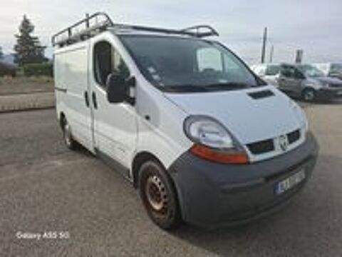 Trafic TRAFIC FGN L1H1 1000 KG 1.9 dCi 80 2004 occasion 69320 Feyzin