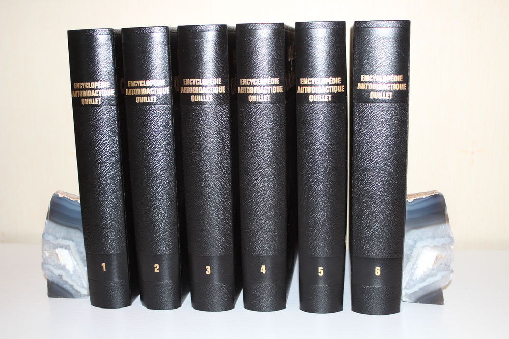 Encyclop&eacute;die Quillet 1976 