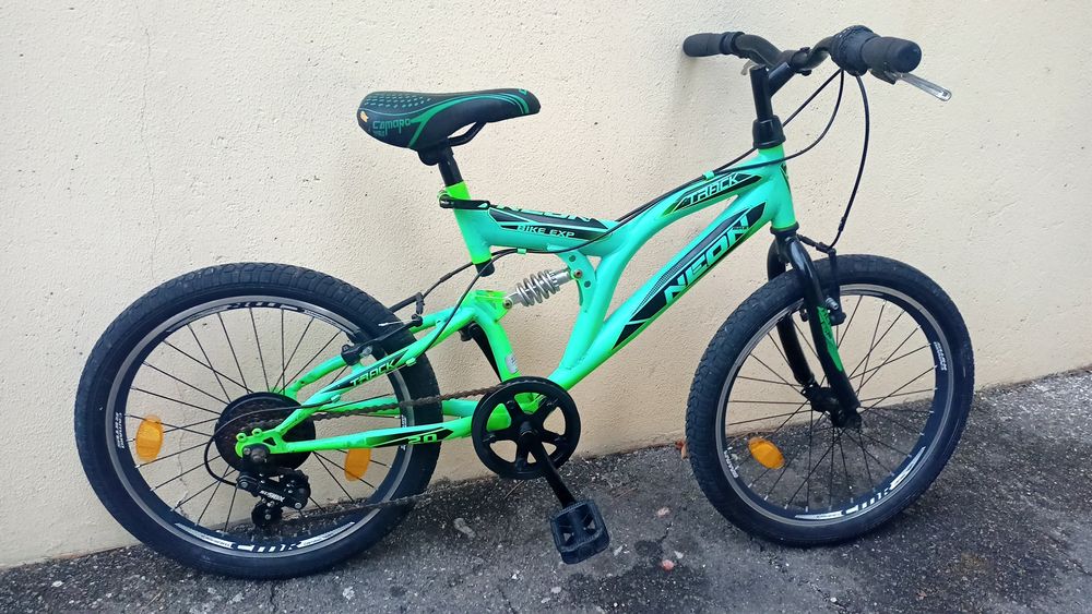 vtt 20 pouces suspendu ''neon vert'' 
Vlos