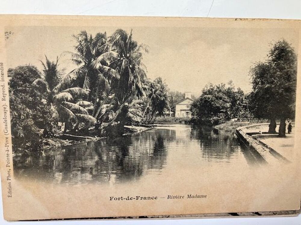 Carte postales anciennes de Guadeloupe et Martinique 