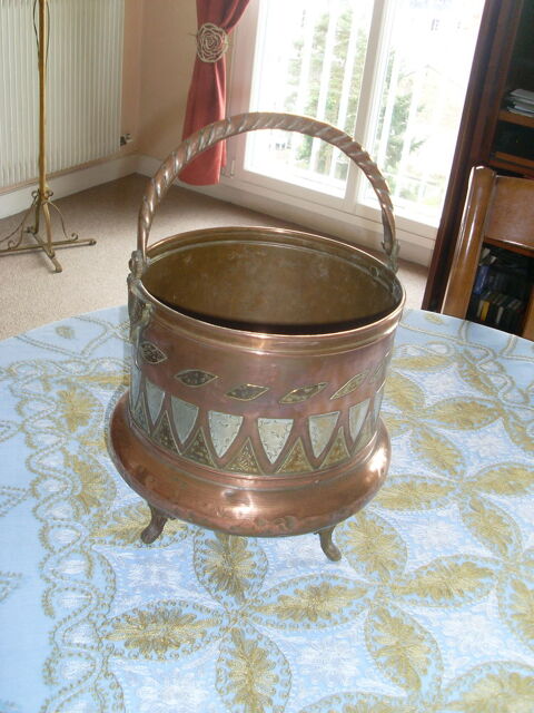 Seau ancien en cuivre rouge 20 Nantes (44)