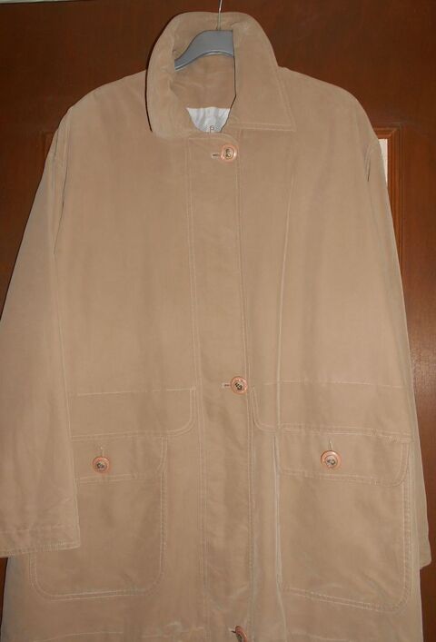 grand blouson ou veste impermabilise beige fonc  t.42 8 Ervy-le-Chtel (10)