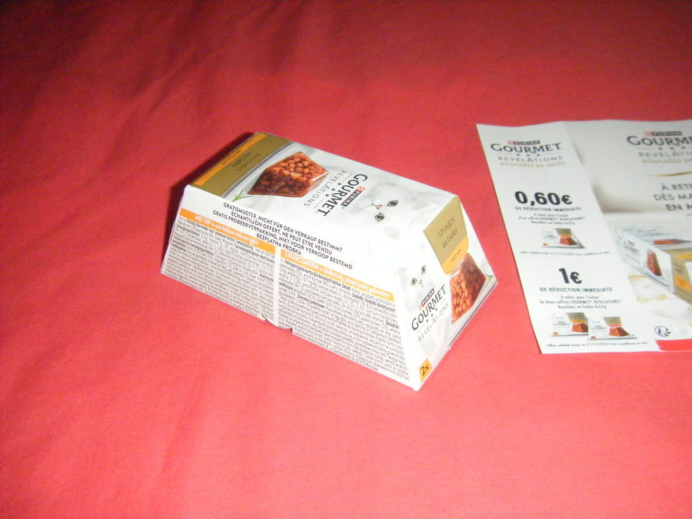 PURINA Gourmet bouch&eacute;es en gel&eacute;e au poulet 2x57g pour CHAT Bricolage