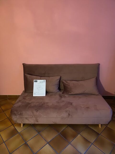 Canapé 2 places marron clair 225 € au lieu de 390€, servi 1 225 Lorgues (83)