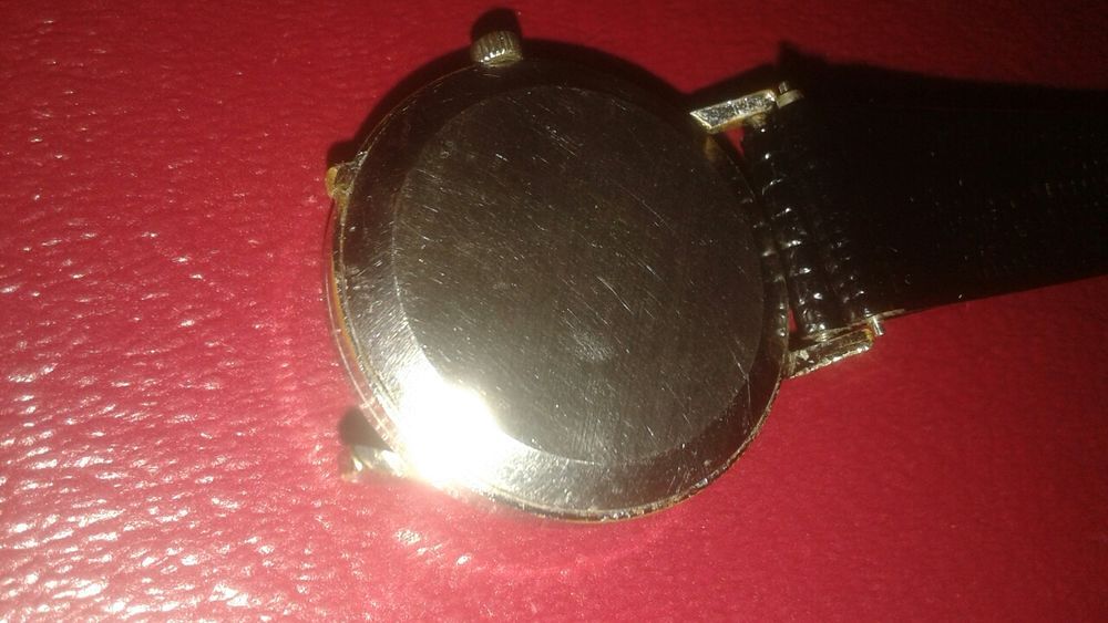 TISSOT Stylist. Bijoux et montres